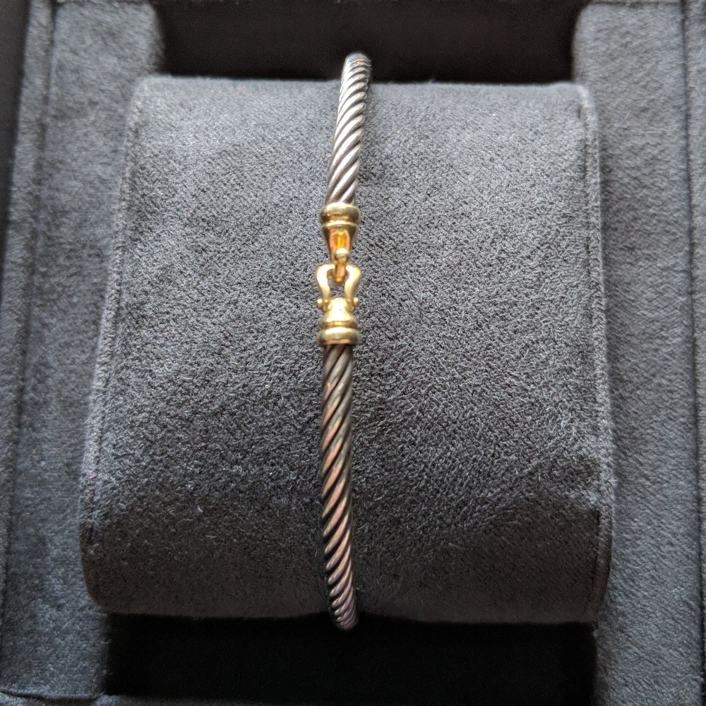David Yurman Cable Classics Buckle Bangle 18k Gold